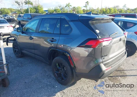 2024 Toyota Rav4 Xle z USA, uszkodzony, nr VIN 2T3W1RFV6RW352040